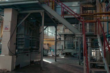 Ve pamuk endüstrisindeki son derece karmaşık makineler.