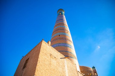 Tepeden tırnağa güzel bir yapı, Khiva, Khoresm tarım vahası, Hisar..