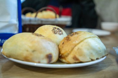 Özbek geleneksel samosa restoranında, Khiva 'da, Khoresm tarım vahasında, Kale' de.