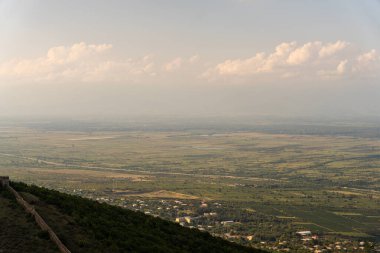 Georgie 'de bir yerlerde.