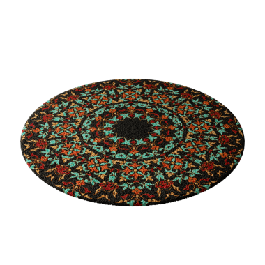 Siyah merkezli renkli bir halı. Halı daireseldir ve çiçek ve yapraklardan oluşan bir deseni vardır.