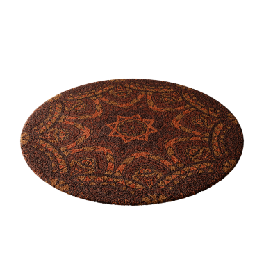 Üzerinde yıldız deseni olan kahverengi bir halı. Halı yuvarlaktır ve kahverengi renklidir.