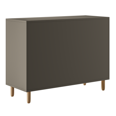 Tahta bacaklı koyu kahverengi bir dolap. Dolap ahşaptan yapılmış ve basit bir tasarımı var.