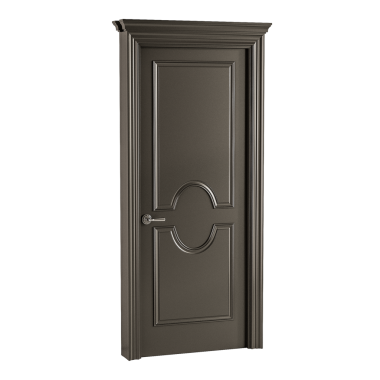 Gümüş sapı ve gümüş kolu olan koyu renk ahşap bir kapı. Kapı altın kaplamalı.