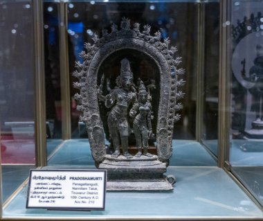 Chennai, Tamil Nadu, Hindistan - 02.07.2025: Üzerinde 