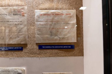 Chennai, Tamil Nadu, Hindistan - 02.07.2025: Üzerinde 