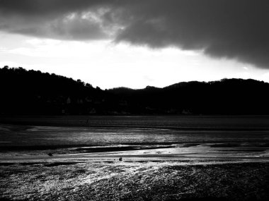 Britanya 'da günbatımının Chiaroscuro' su