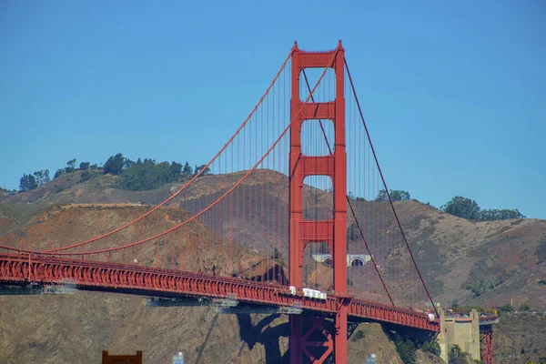 Altın Geçit Köprüsü San Francisco California Nın Okyanuslarında Dağ Geçmişine — Stok fotoğraf