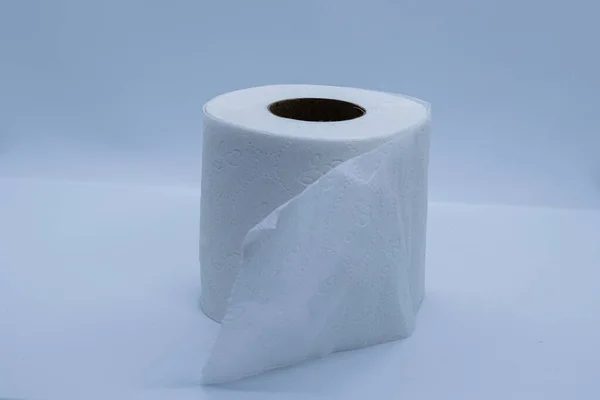 Papier Toilette Blanc Sur Fond Blanc Avec Contraste — Photo