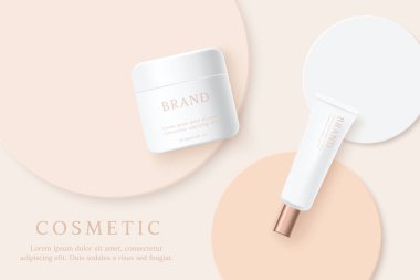 Turuncu arkaplanda cilt bakımı ürünü ve paket reklamları şablonu .