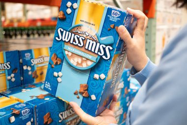 Eller İsviçre Bayan Çikolatalı Marshmallow Sıcak Kakao Kutusu