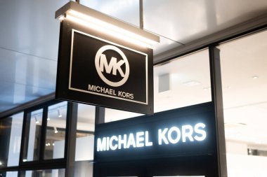 Michael Kors mağaza önü