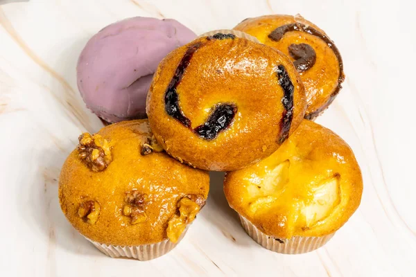 Muffins Caseiros Cheios Sabores Diferentes — Fotografia de Stock