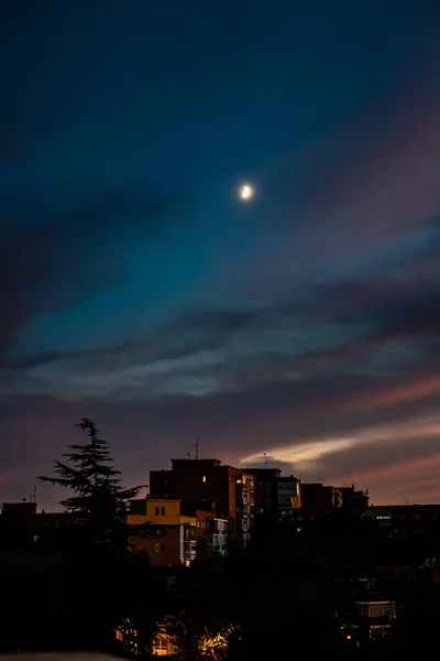 Spanya Madrid Carabanchel Mahallesinde Şafak Söküyor — Stok fotoğraf