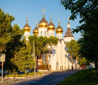 Madrid, İspanya 'daki Aziz Mary Magdalene Rus Ortodoks Katedrali' nin detayları.