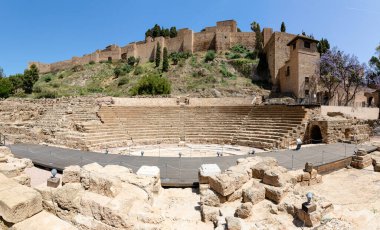 İspanya 'nın Malaga şehrinin tarihi merkezindeki Roma tiyatrosunun kalıntıları.