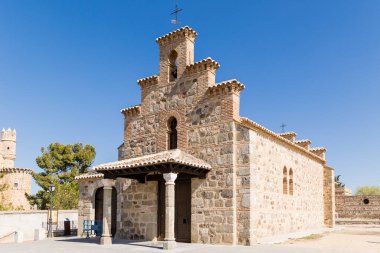 İspanya 'nın Toledo eyaletinin Guadaur ilindeki ortaçağ kalesi.