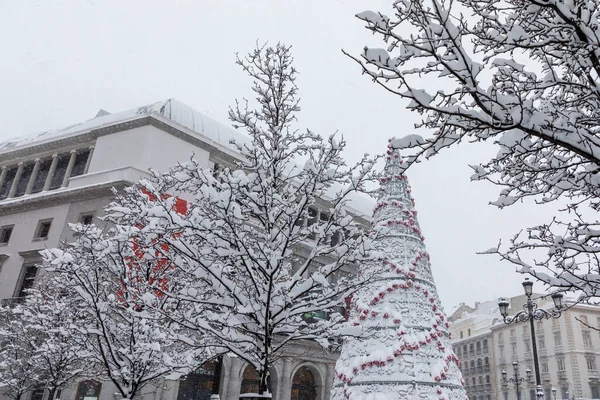 Royal Theater Madrid Theater Covered Snow Storm Philomena — Zdjęcie stockowe