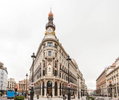 details of the historic buildings in the center of Madrid, specifically the alcala street