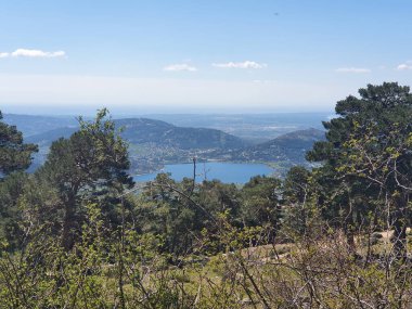 hiking route starting from the Barranca car park in the Sierra de Guadarrama, Navacerrada, Madrid