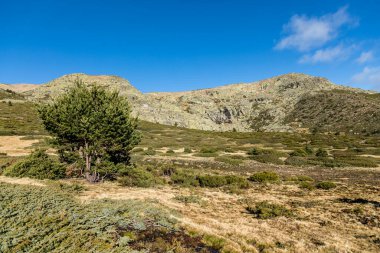 Penalara Glacier Circus and the Penalara Glacial Lagoons, in Madrid's Sierra de Guadarrama.