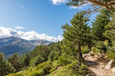 Penalara Glacier Circus and the Penalara Glacial Lagoons, in Madrid's Sierra de Guadarrama.