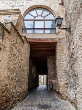 İspanya 'daki Toledo sokaklarının ayrıntıları turist bakış açılarından biri.
