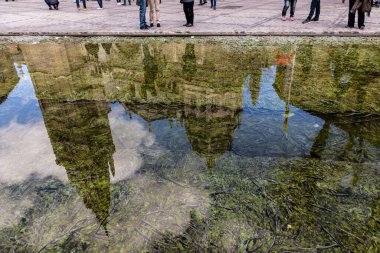 İspanya 'daki Toledo sokaklarının ayrıntıları turist bakış açılarından biri.