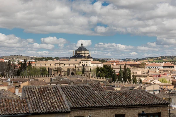 Utsikt Över Toledos Tak Spanien Från Dess Många Turistsynvinklar — Stockfoto