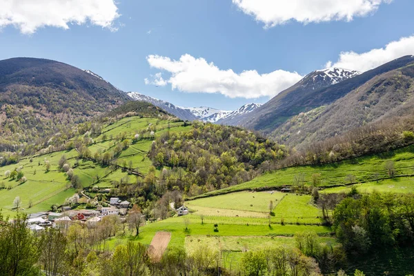 Valle Leitariegos Nelle Asturie Spagna All Inizio Della Primavera — Foto Stock
