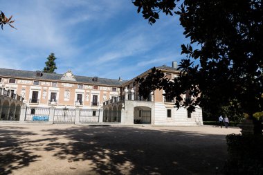 Aranjuez 'in Prens Bahçeleri' nde sonbahar zamanı. Madrid mi? İspanya.