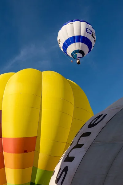 Hőlégballon Bemutató Madridi Palacio Aranjuez Kertjében — Stock Fotó