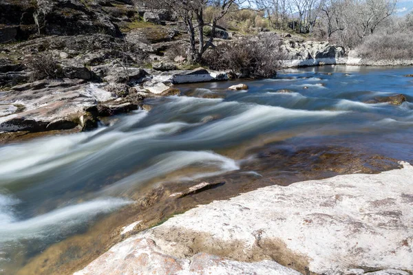 Río Lozoya Madrid Que Fluye Entre Las Rocas Granito — Foto de Stock