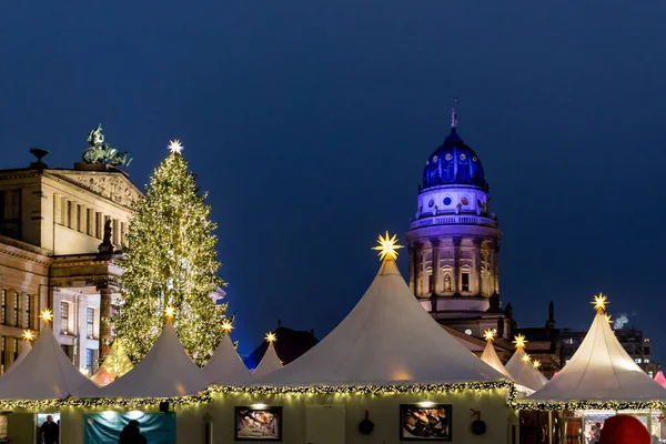 Кришталеві Лампи Різдвяному Ринку Гумбольдтський Форум Берлін Федеративна Республіка Німеччини — стокове фото