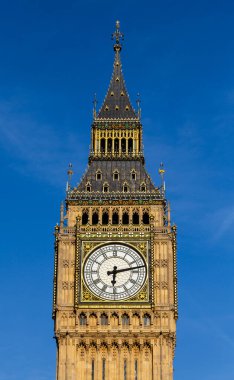 Büyük Ben saat kulesi Kışın güneşli bir sabah, Londra