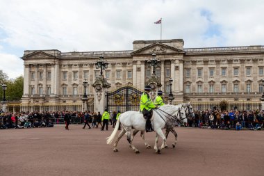Londra 'nın çatılarını Katedral' in gözlem güvertesinden görmek