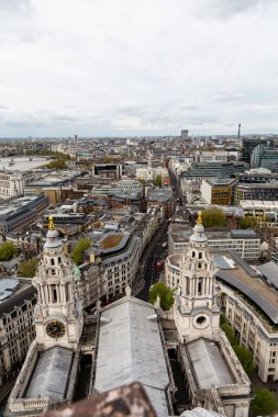 Londra 'nın çatılarını Katedral' in gözlem güvertesinden görmek