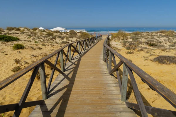 Passarela Madeira Que Acesso Praia Barrosa Sancti Petri Cádiz — Fotografia de Stock