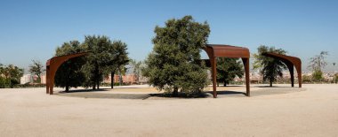 Madrid 'deki Manzanares lineer parkı