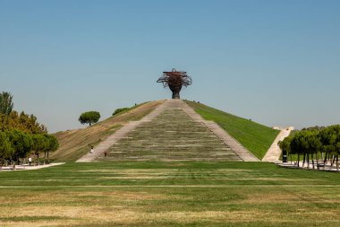 Madrid 'deki Manzanares lineer parkı
