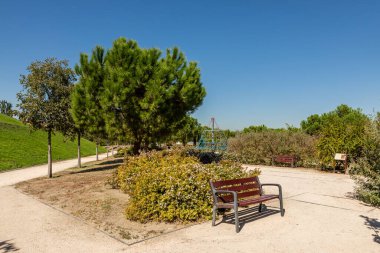 Madrid 'deki Manzanares lineer parkı