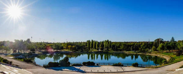 Парк Районі Карабанкеля Мадрид Який Називається Парком Лас Крусес — стокове фото