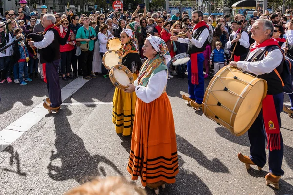 Grupos Folclóricos Tradicional Festival Transhumancia Realizado Nas Ruas Madrid — Fotografia de Stock