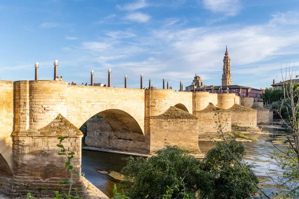 Zaragoza Španělsko Května 2023 Středověký Most Zvaný Puente Piedra Který — Stock fotografie