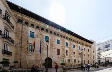 İspanya 'nın Valencia şehrinin farklı binaları ve caddelerinin manzarası