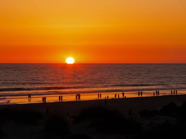 Ηλιοβασίλεμα Στην Παραλία Barrosa Στο Sancti Petri Cadiz Ισπανία — Φωτογραφία Αρχείου