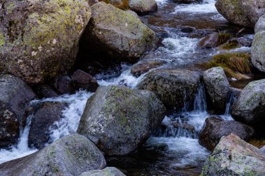 Avila 'daki The Great Lagoon ve The Circus of Gredos. İspanya.
