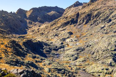 Avila 'daki The Great Lagoon ve The Circus of Gredos. İspanya.
