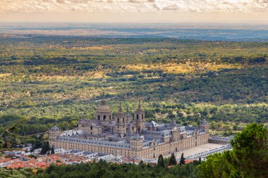 İspanya, Madrid yakınlarındaki San Lorenzo de El Escorial Kraliyet Manastırı