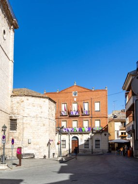 Peafiel, İspanya - 12 Ekim 2023 Peafiel, Valladolid, İspanya 'daki tarihi merkez binalarının detayları
